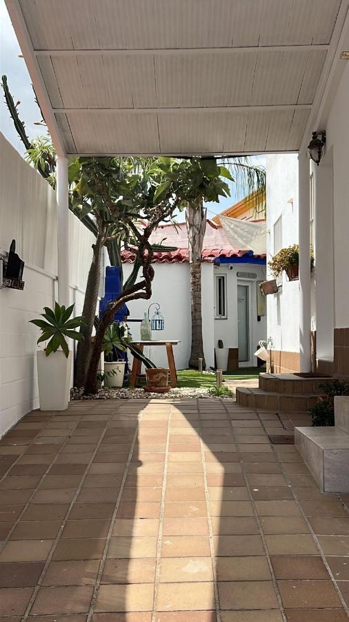 Evens-Goretti House Mairena del Aljarafe Buitenkant foto